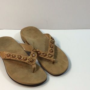 Vionic Floriana flip flop sandals with stud embellishments podiatrist designed